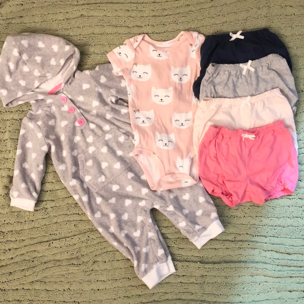 Bundle: Carter’s - Size 6M